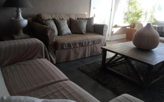 Bed and Breakfast Charme Aan Zee II