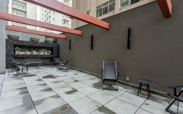 Charlie Sabiá Moema Essential