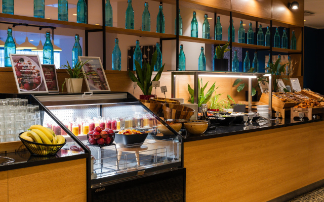 Park Inn by Radisson Central Tallinn Hotel - Image 5