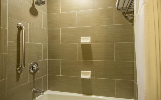 Holiday Inn Express Hotel & Suites Hobbs by IHG