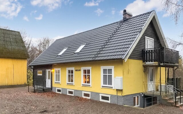 Amazing Home in Örkelljunga With Wifi and 6 Bedrooms