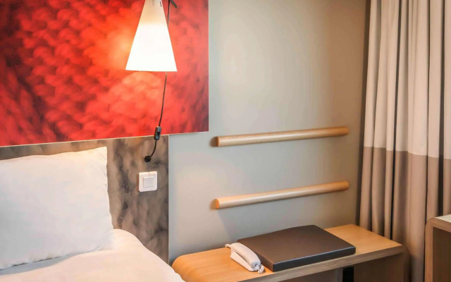 Quentin England Hotel