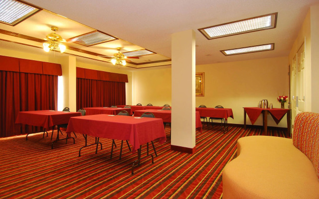 Best Western Lindale Inn