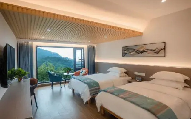 Hengshan Palm Tree Garden Self-operated Homestay (Central Scenic Area)