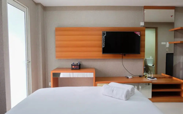 Simple Studio the Oasis Mahogany Apartment