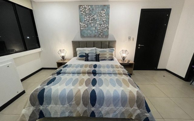 Santa Ana Guayaquil Lux Coliving Ecuador