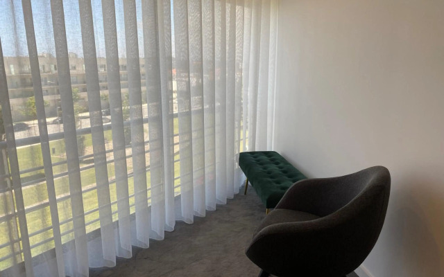 Beach Front with Rooftop