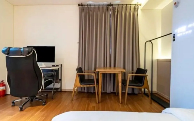 CS Plaza Hotel