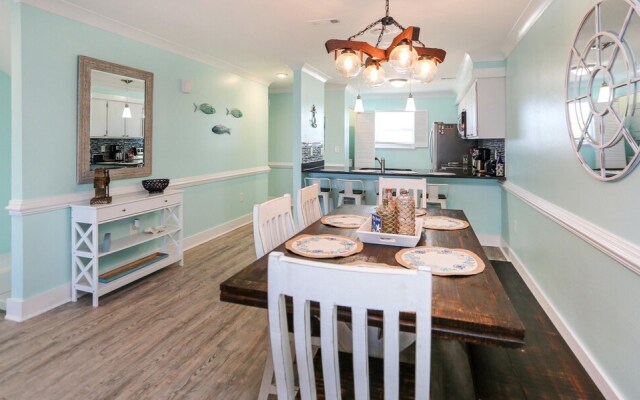 Edgewater Retreat