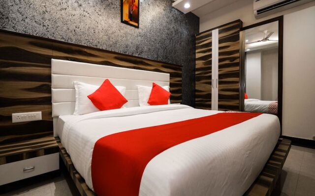 OYO 15556 Hotel Wind Palace