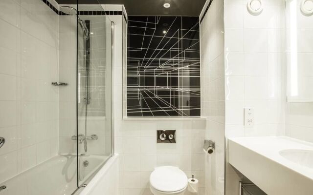 AC Hotel Manchester Salford Quays