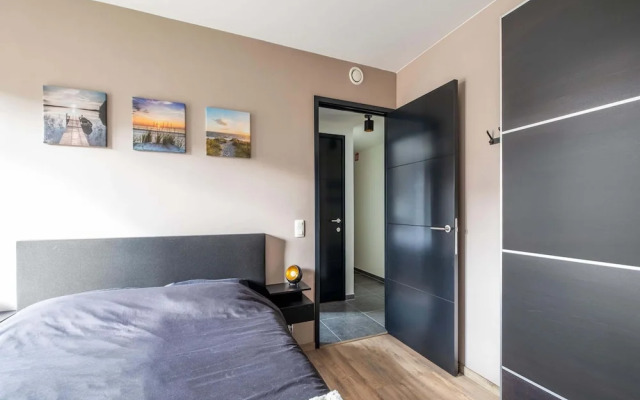 Cosy Apartment in Oostende With Private Terrace