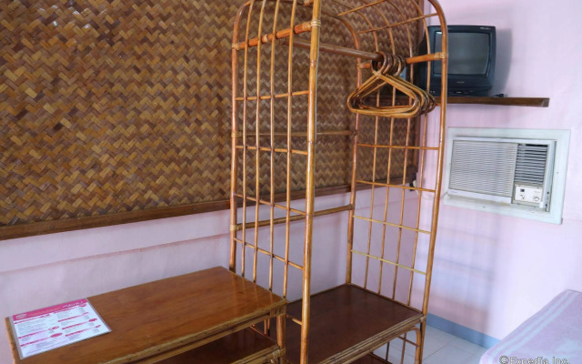 Tropical Sun Inn Palawan