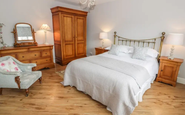 Bracken Holiday Cottage