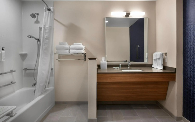 Fairfield Inn & Suites Coastal Carolina Conway