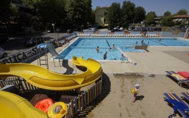 Hotel Serenissima Village