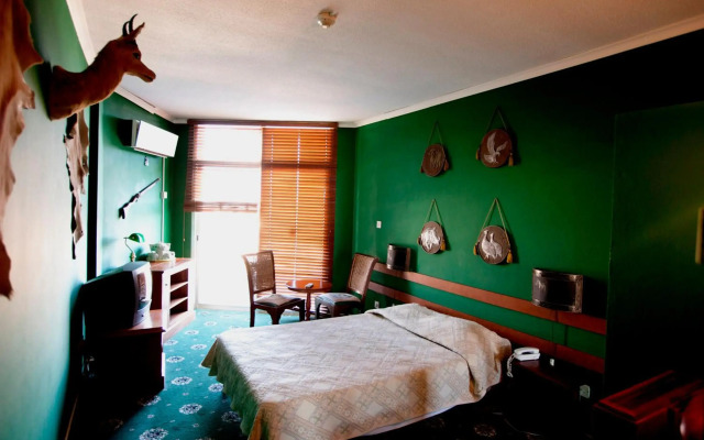 Sylva Hotel