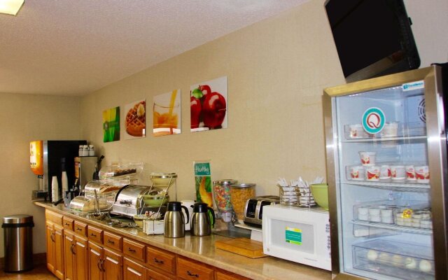 Quality Inn Hays I-70