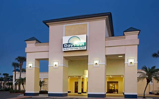 Days Inn by Wyndham Orlando Airport Florida Mall