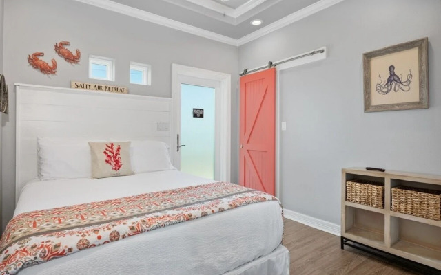 Sunkissed Castle 4 Bedroom Home