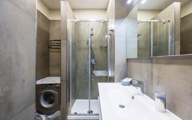 Fresh and Trendy Flat at Vomero