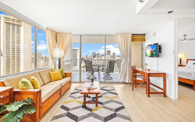 Pacific Monarch - 1 BR - Ocean & City Views