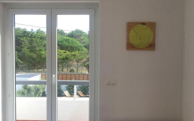 Azen Cool House
