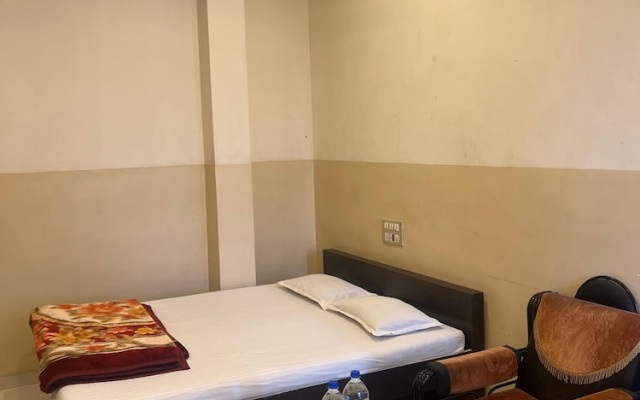 Hotel New Samadhan