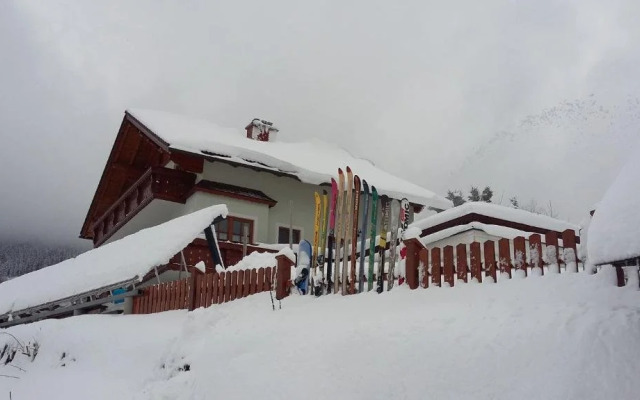 Ferienwohnung Hierzegger