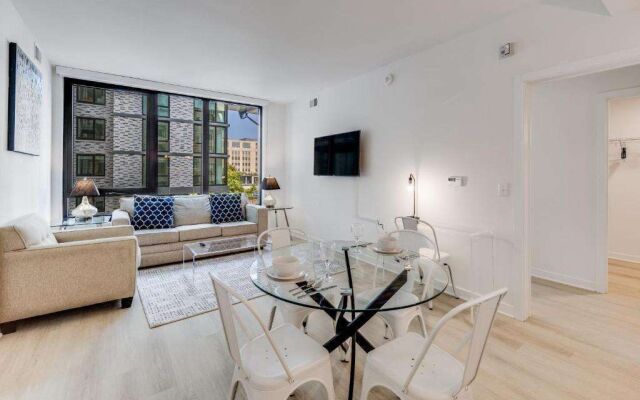 Global Luxury Suites at Capitol Hill
