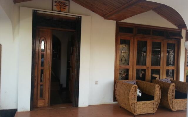 Hollywood Hostel