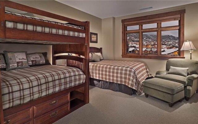 Sawtooth Mountain 514 4 BedroomCondo By Moving Mountains