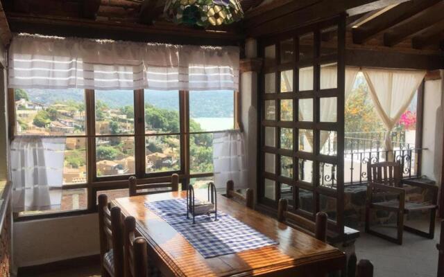 Rustic House With Excellent Finishes Very Comfortable