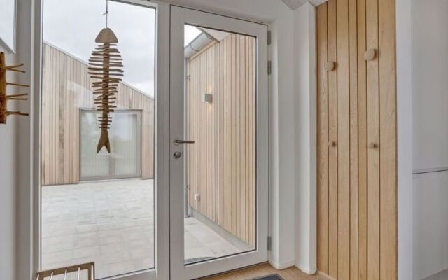 "Sinica" - 100m from the sea in NW Jutland