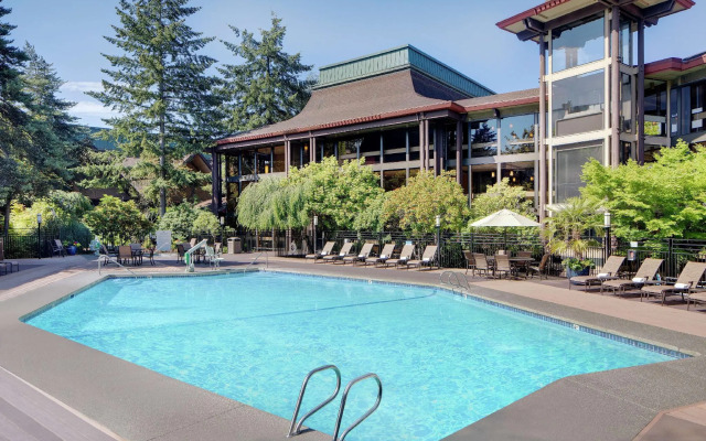 DoubleTree by Hilton Seattle Airport