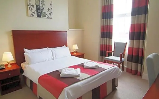 Kensington Hotel