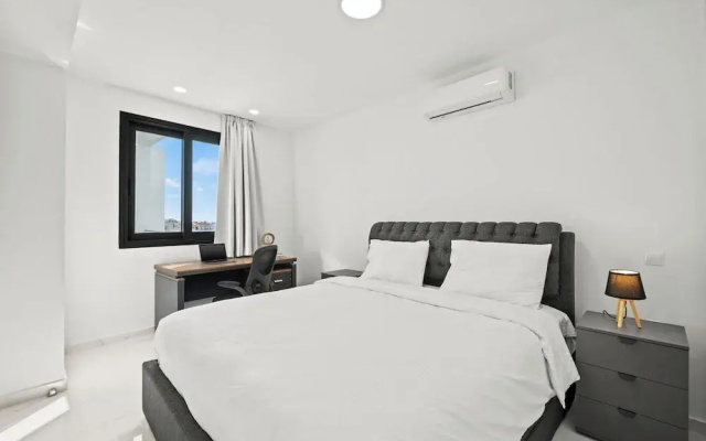 Maestro City Apartments