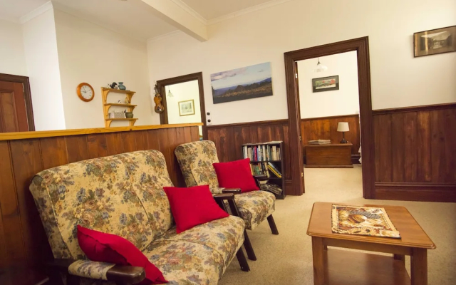 Creek Cottage