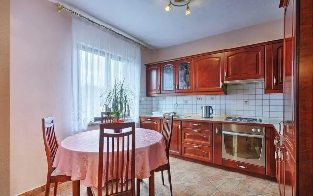 Apartment 43