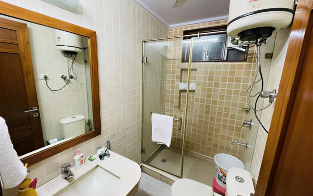 Fortune Home Service Apartment 4Bhk D-36