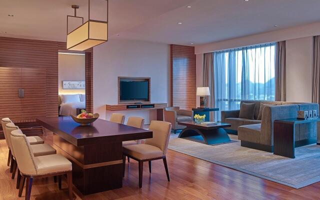 New World Guiyang Hotel