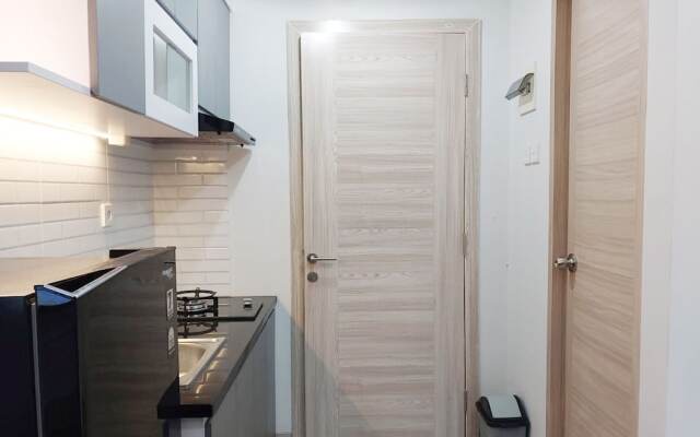 Homey And Cozy Living Studio Taman Melati Sinduadi Apartment