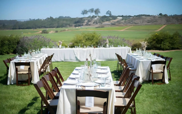 Flora Vista Inn