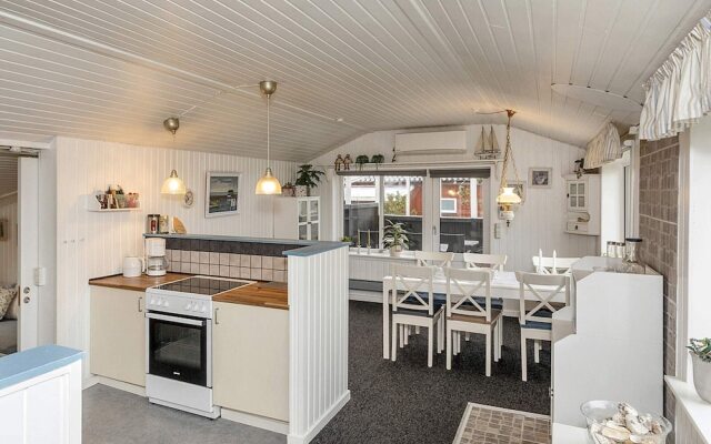 Exquisite Holiday Home in Løgstør near Sea