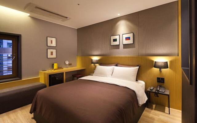 Brown-Dot Hotel Seomyeon
