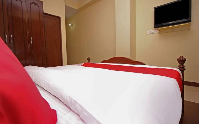 Oyo 15214 Mahal Rajwada Resort