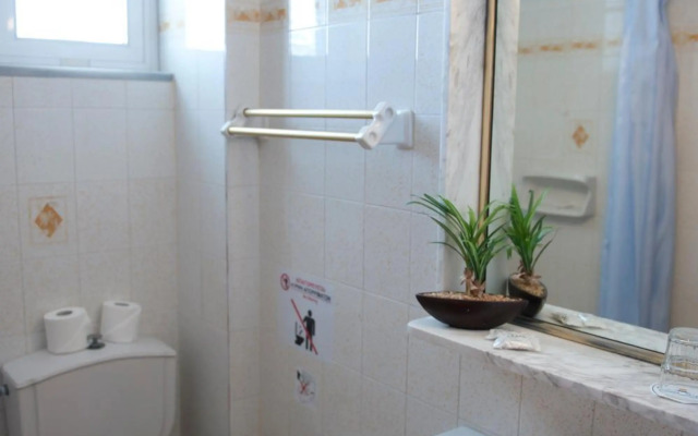 Vlycha Beach Studios & Apartments