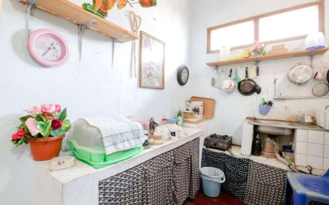 Adil Jaya Homestay