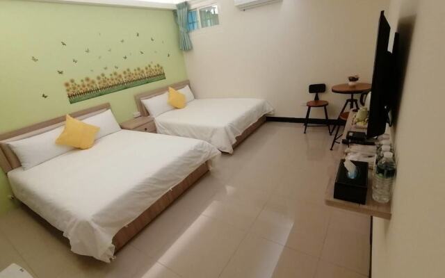 Han Yay Bay Hotel