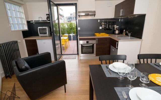 Le Courtoisville Apartment